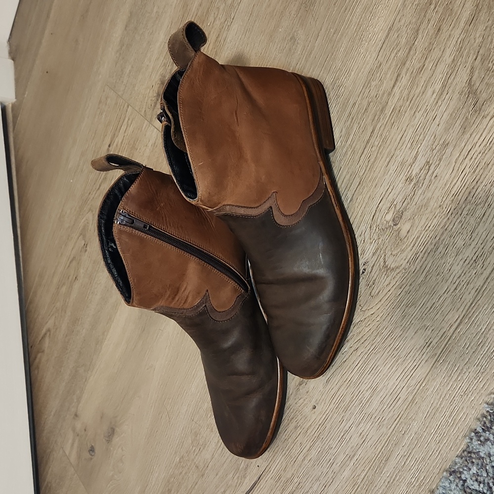 Naot Leather Boots